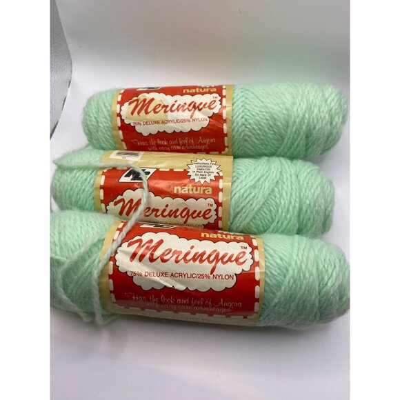 Vintage Natura Meringue Yarn Grasshopper Green Acrylic/Nylon Blend 75%/25% Pack - Picture 1 of 7